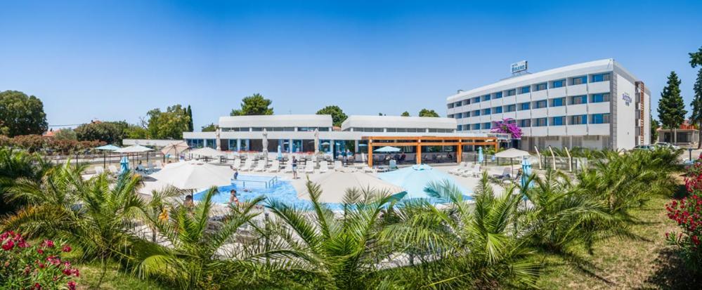 Hotel Bolero Biograd Na Moru Exterior photo